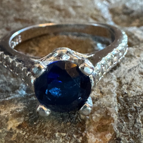 🔥 Vintage Sterling Silver Blue Stone Ring | Engagement/Anniversary S925 Sz 7.5 - Picture 4 of 10